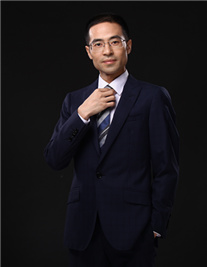 黄有华律师照片